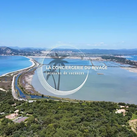 Eugenie - Piscine - Vue Sur La - Plages Vila Hyères